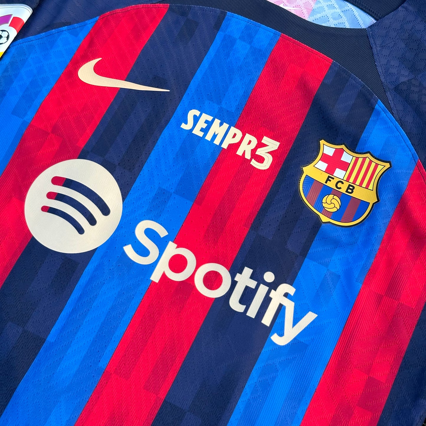 Jersey Barcelona Piqué SEMPR3 Local Player Issue 22/23