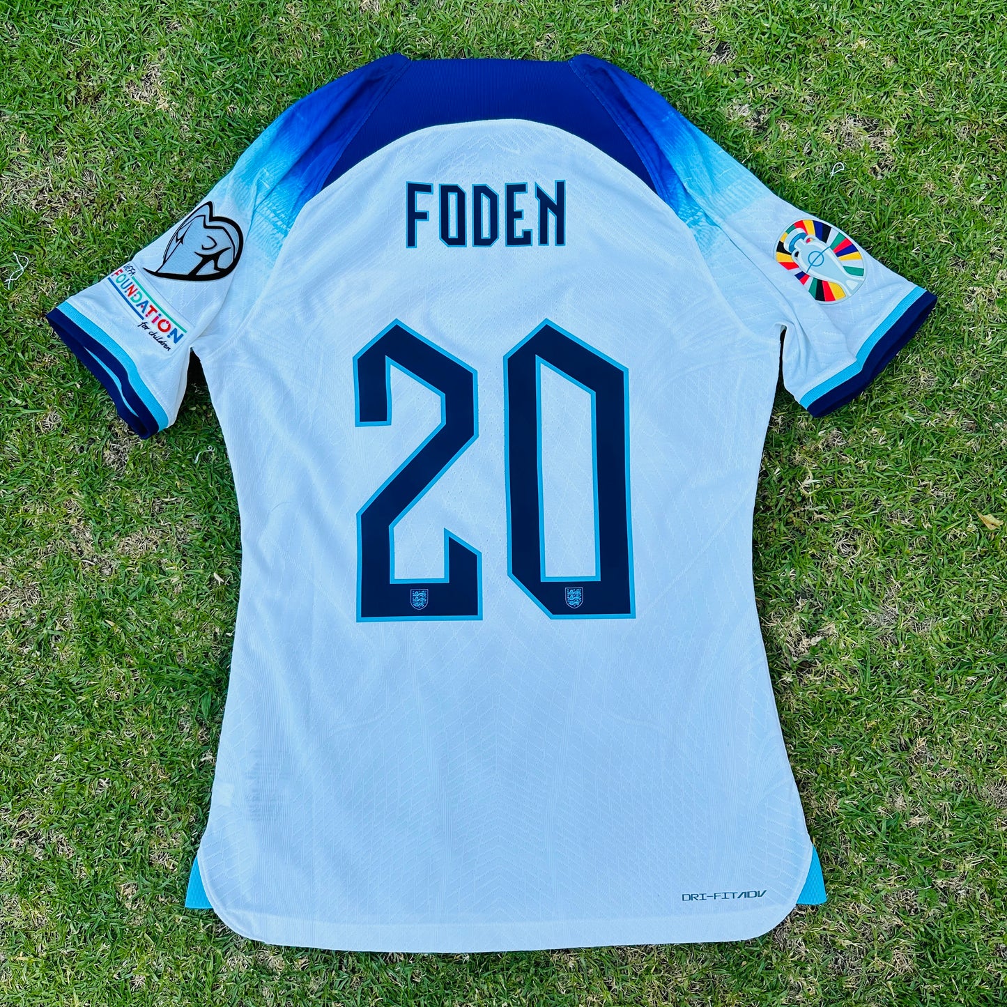 Jersey Inglaterra Local Foden Player Issue 22/23