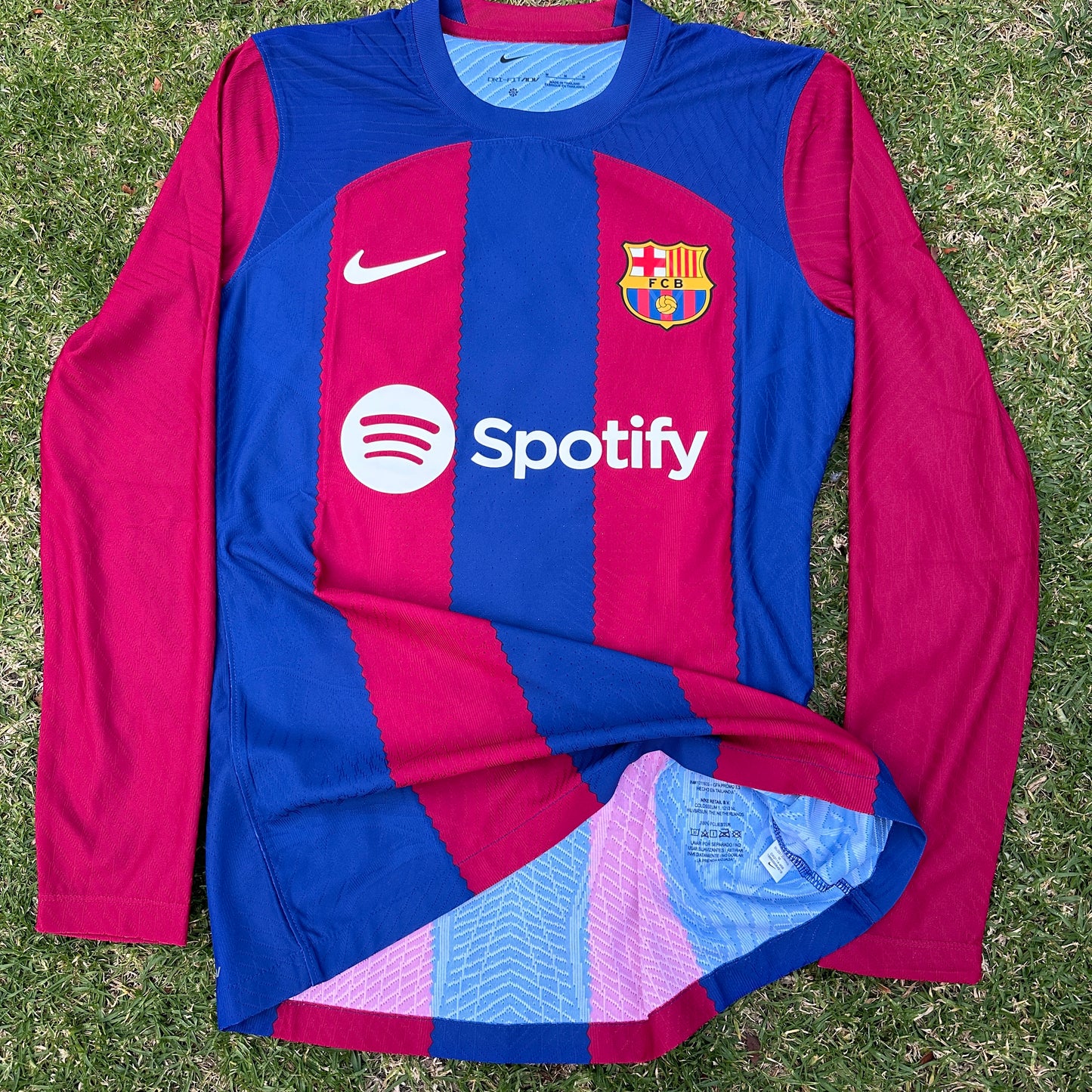 Jersey Barcelona Local Utileria Pedri 2023/2024