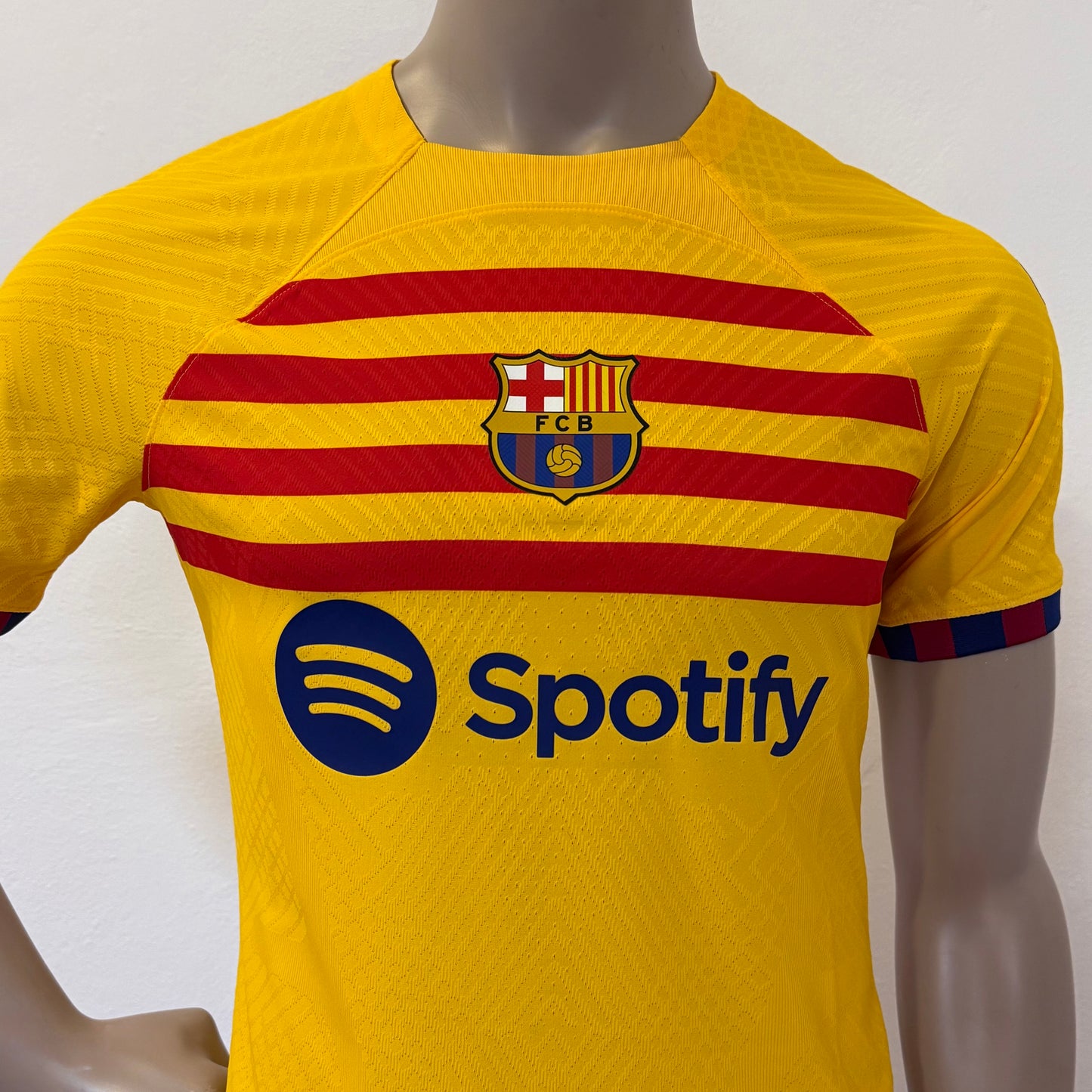 Jersey F.C. BARCELONA Away Senyera 22/24 Player issue