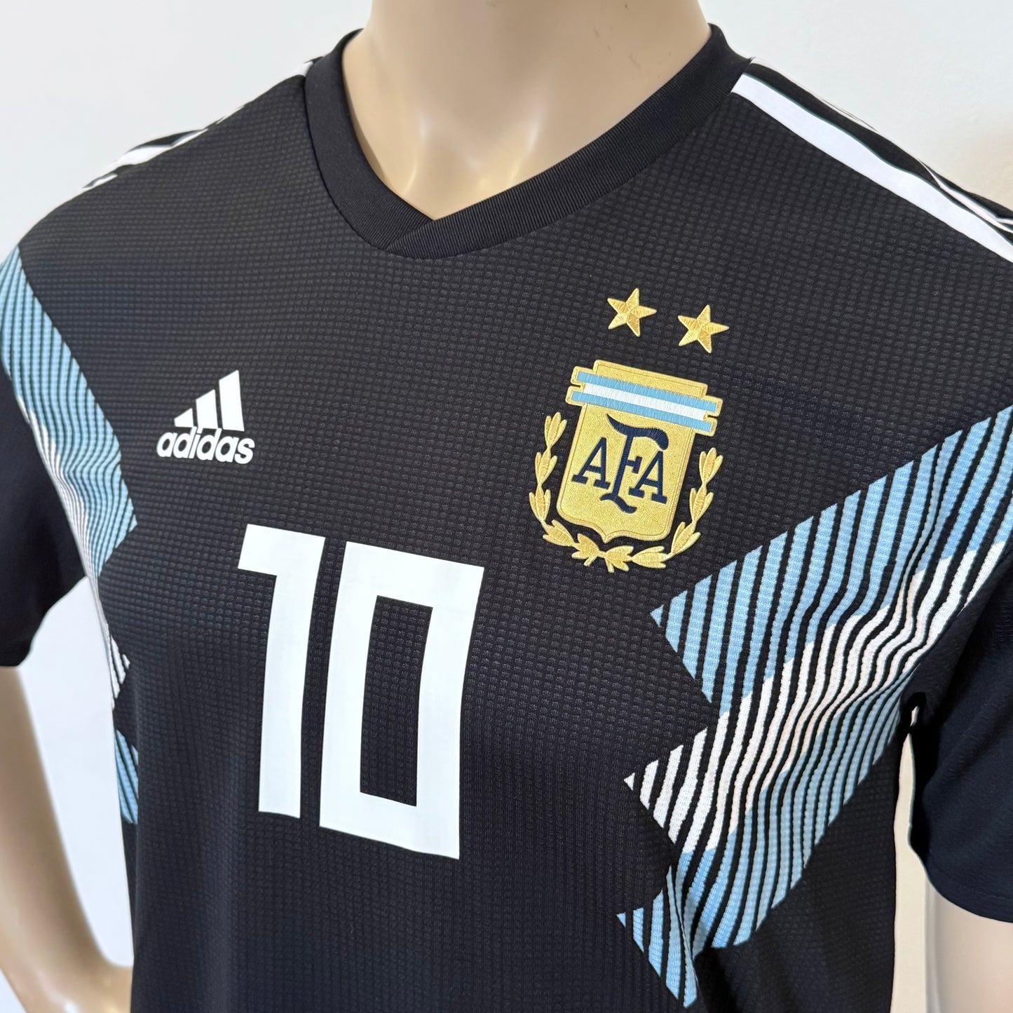 Jersey Argentina 2018 visita, versión jugador.