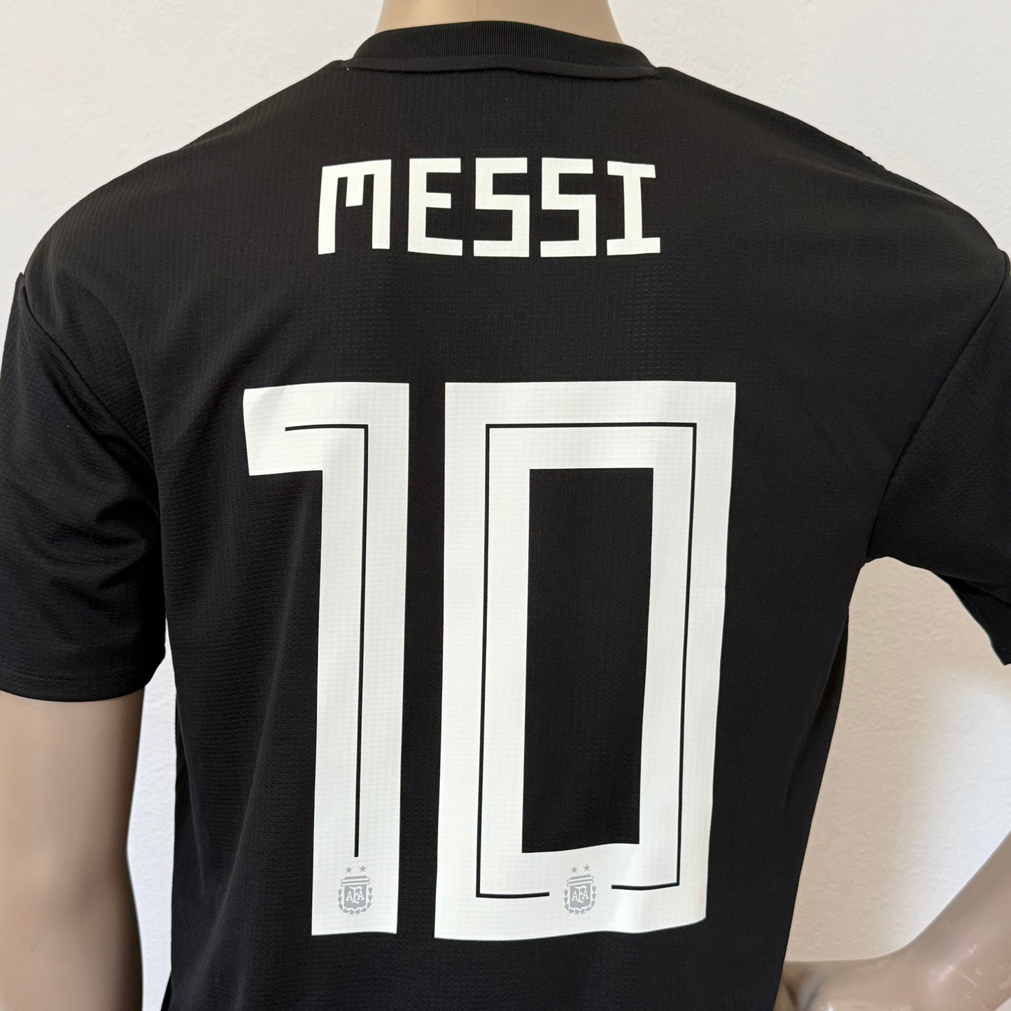 Jersey Argentina 2018 visita, versión jugador.
